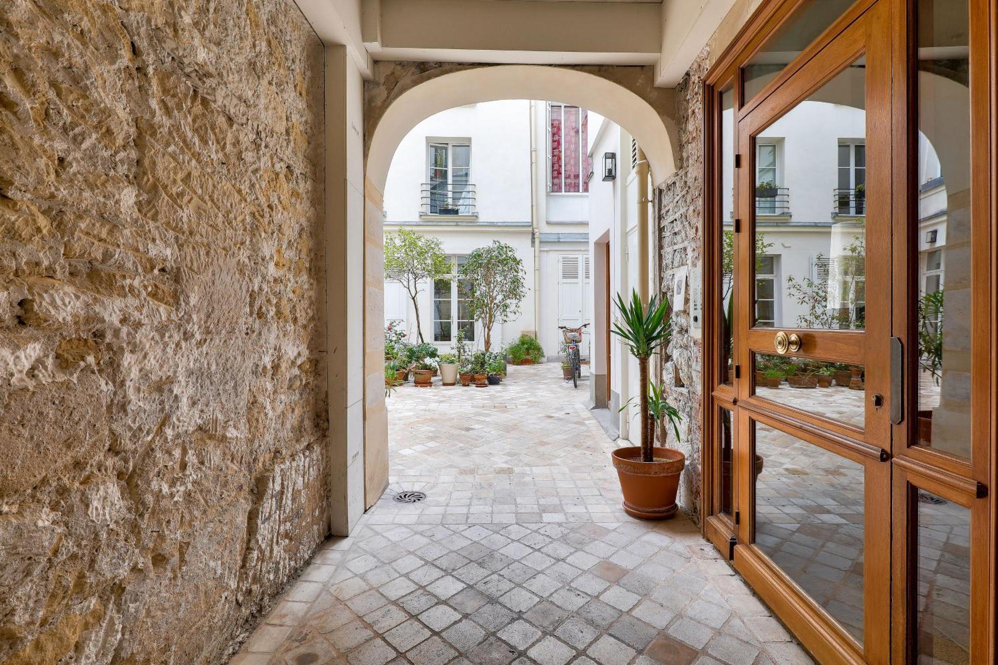 Paradise In The Center Of Paris - Le Marais Eksteriør bilde